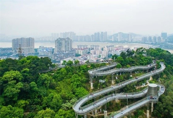 福州养生之旅：泡养生温泉 品养生美食 走悬空栈道