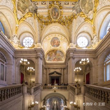 西班牙马德里+巴塞罗那+葡萄牙里斯本+波尔图12日11晚自由行