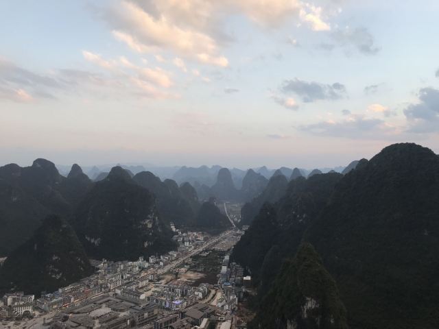 阳朔电视塔旅行图片 1