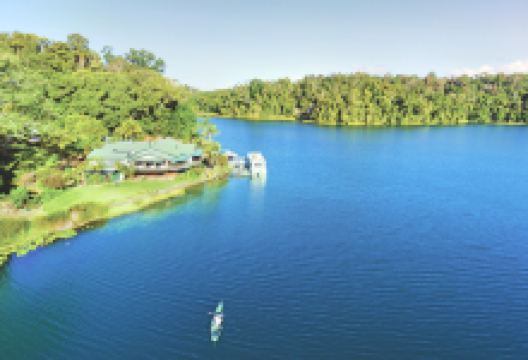 帕罗尼拉公园景点图片