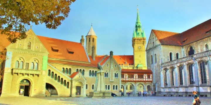 丹克沃德洛德城堡