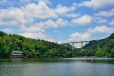 黔灵山公园-贵阳-轻轻的一个蚊