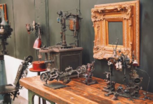 Mitchell Road Antique & Design Centre购物图片