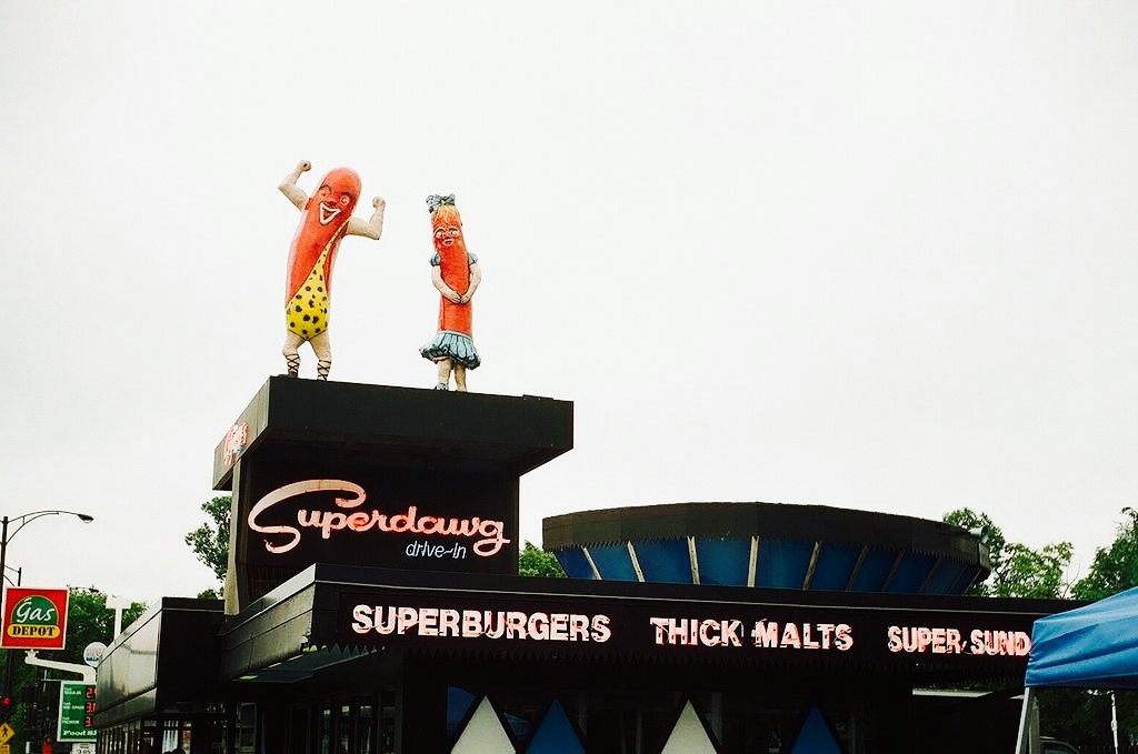 Superdawg Drive-In