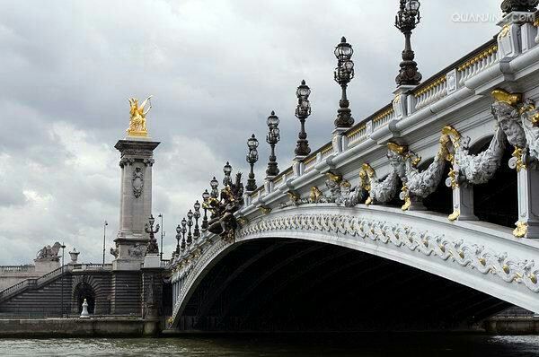 Le Pont Alexandre-III