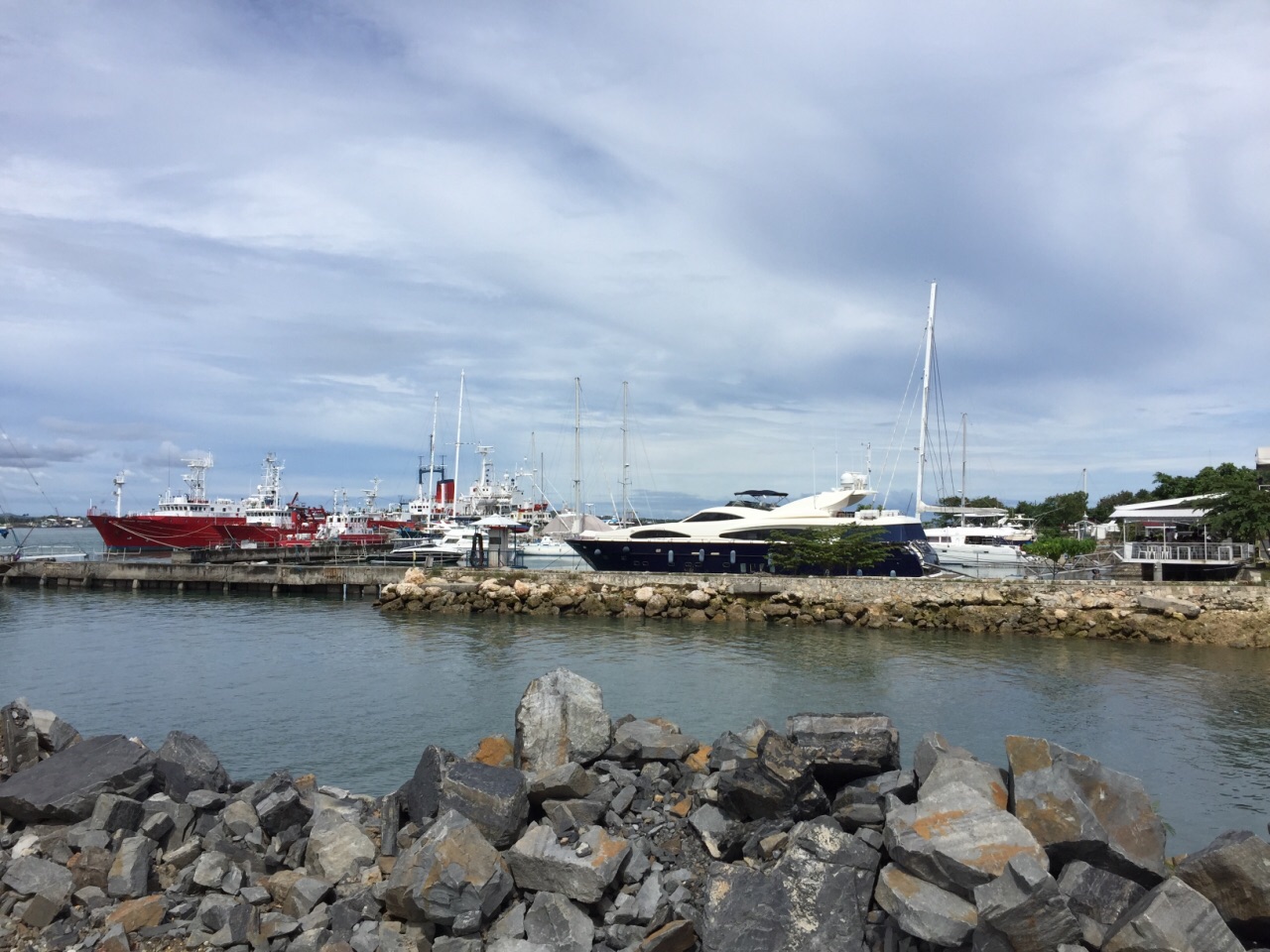 Mactan Yacht Club