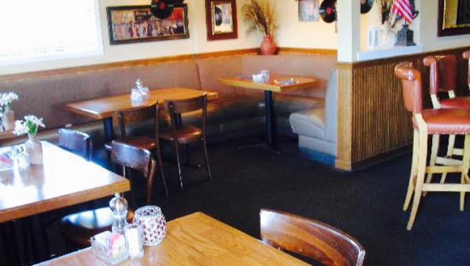Gateway Cottage Reviews Food Drinks In Washington Parkland