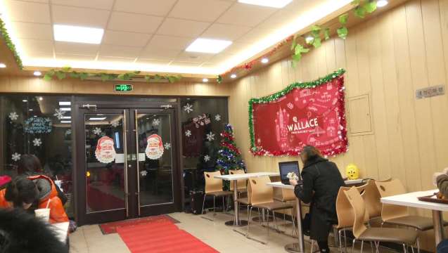 华莱士·全鸡汉堡(佛城西路店)