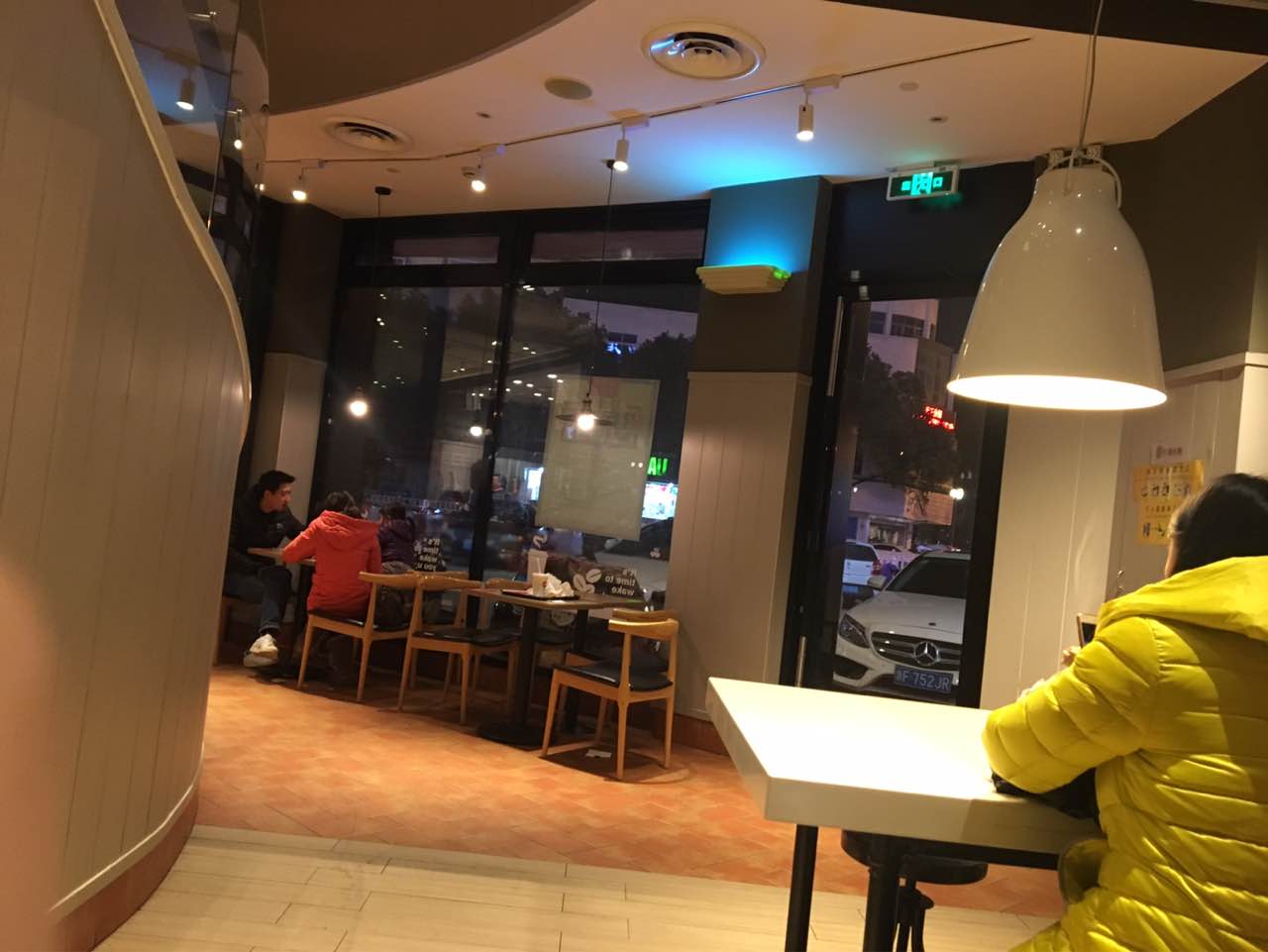 肯德基(平湖新华店)餐厅图片