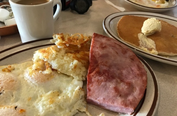 Costa's Family Restaurant餐厅图片