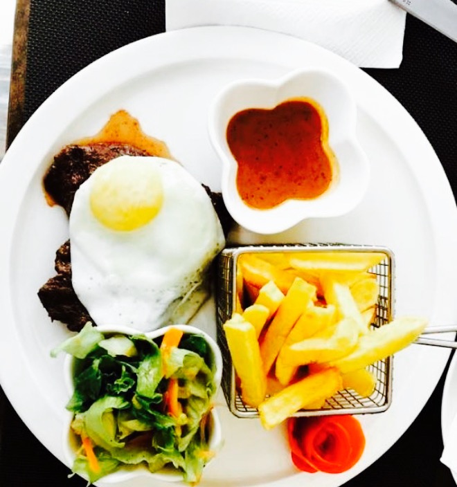 Karveli Restaurant餐厅图片