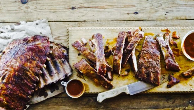 Jim 'N Nick's Bar-B-Q餐厅图片