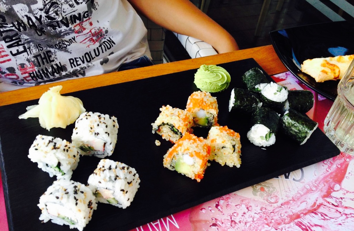 Happy Bar & Grill Buckstone