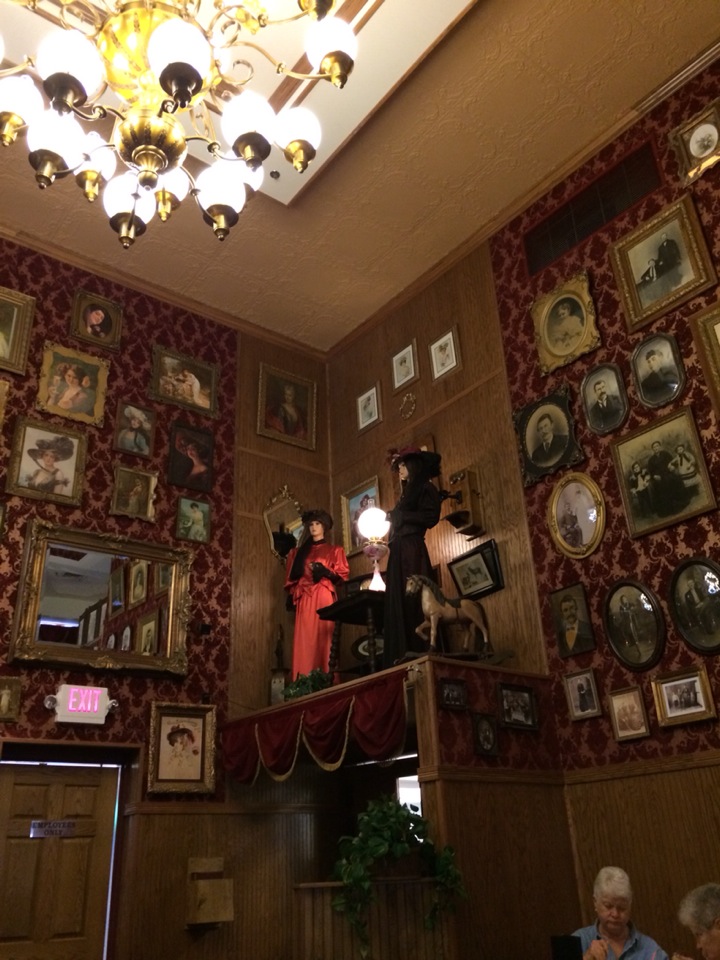 Ruby House Restaurant