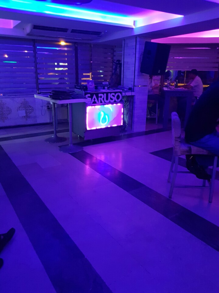 Caruso Cafe Bar餐厅图片