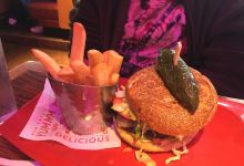 Red Robin Gourmet Burgers美食图片