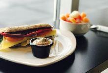 Salt Cafe & Bistro美食图片