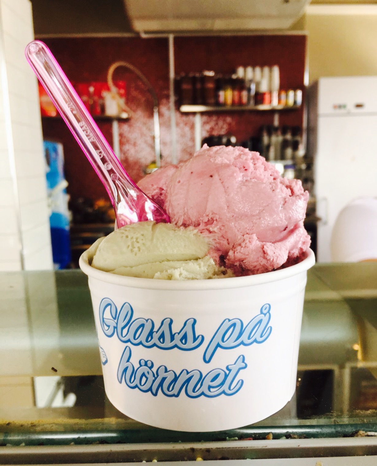 Glass pa Hornet餐厅图片