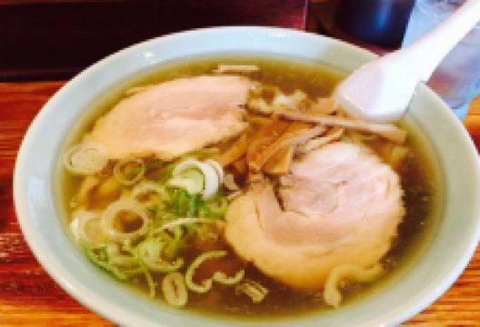 Sakaeramen美食图片