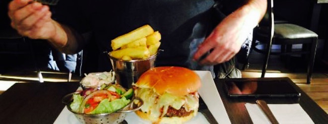 Knags Bar & Grill餐厅图片