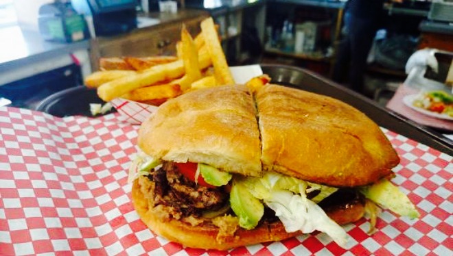 Verde Lea Market Deli & Grill