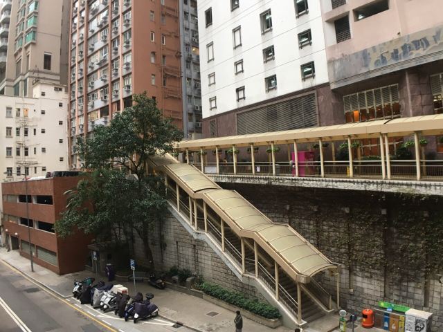 Central to Mid-Levels Escalator