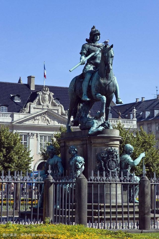 Frederik V