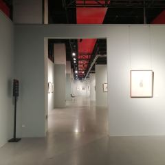 Chongqing Art Gallery Jiefangbei Guotai Arts Centre - 