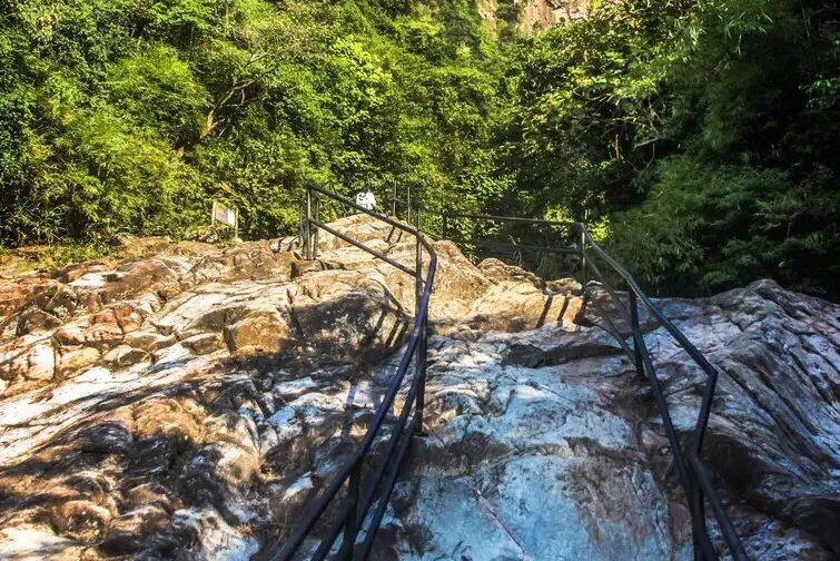 英德天门沟景区