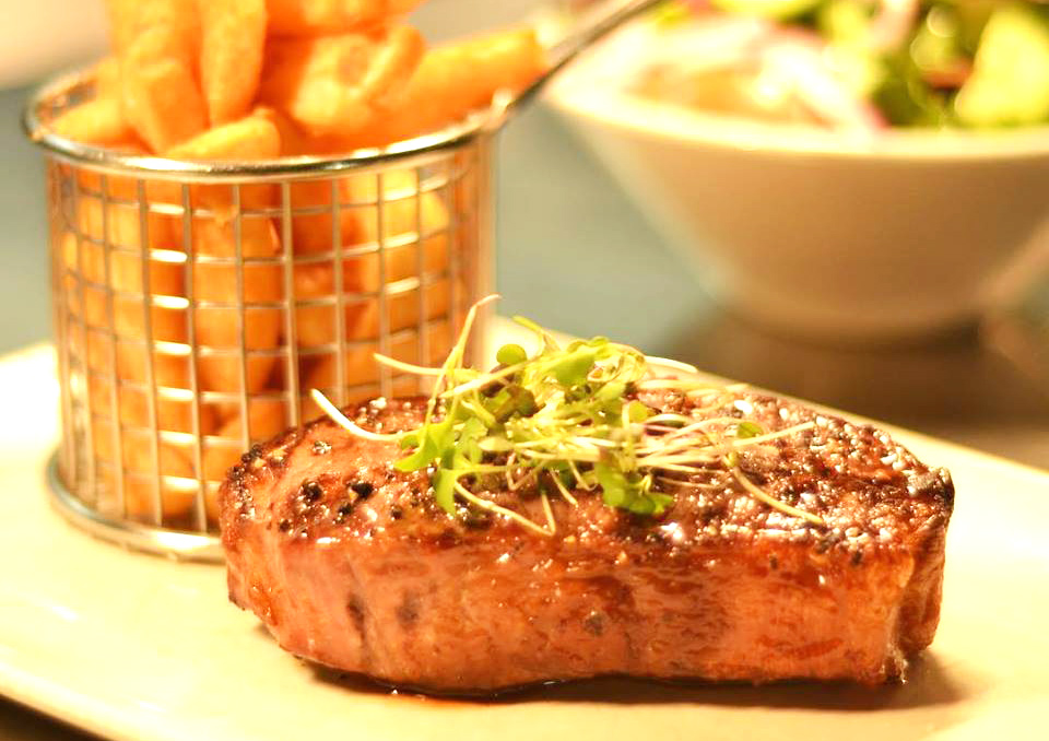 Grill Steak Seafood on Hardware Lane餐厅图片