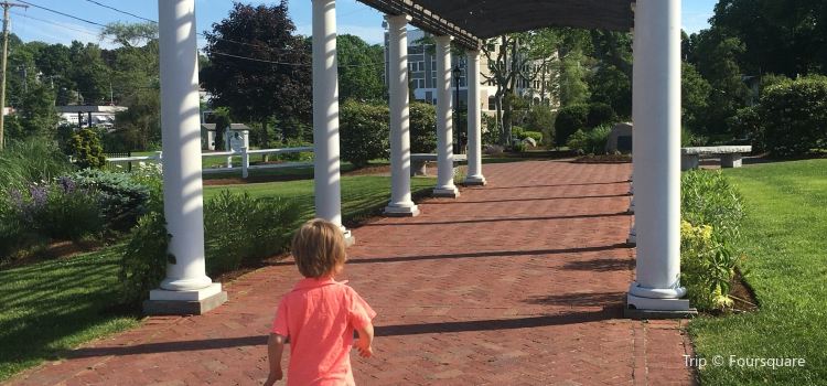 Brewster Gardens Travel Guidebook Must Visit Attractions In