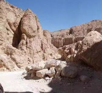 Tomb of Ay
