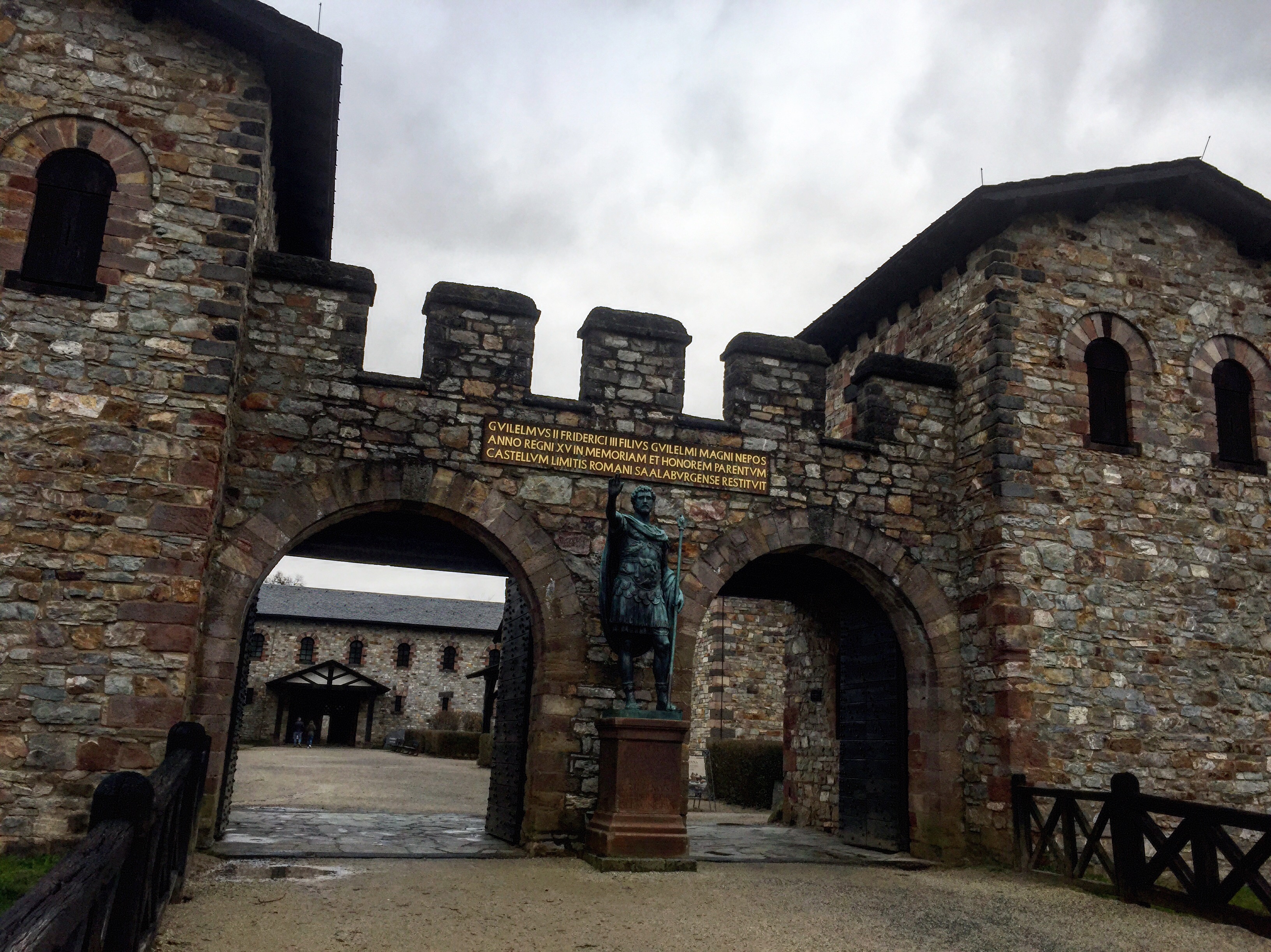 Saalburg Roman Castle And Archeology Park Travel Guidebook Must