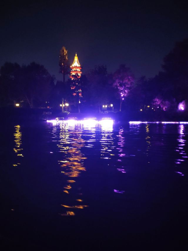 秦淮河畫舫
