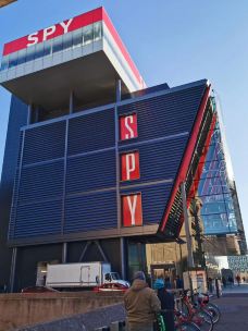 国际间谍博物馆-华盛顿-翱翔的大鲨鱼