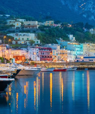 4D3N • Italy + Rome + Naples + Sorrento + Capri Island + Amalfi + Pompeii Archaeological Park + Explore the charm of southern Italy, the dreamy Mediterranean island and the ruins of Pompeii