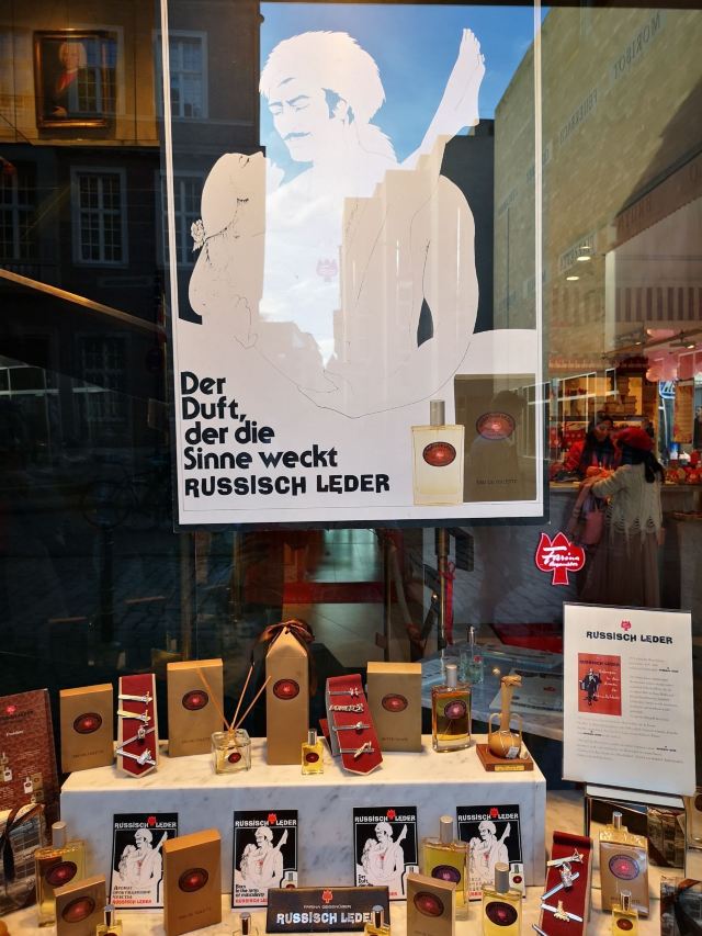 Duftmuseum Im Farina Haus Attractions Lilysuun Cologne Travel