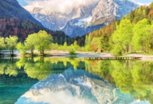 Lake Jasna景点图片