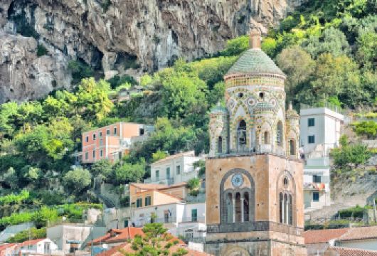 那不勒斯/索伦托+阿马尔菲+波西塔诺|柠檬小镇|出发地可自选【赏索伦托的旖旎风光，观阿马尔菲海岸线的壮丽景色，探秘庞贝古城的历史遗迹，尽享南意独特魅力与人文底蕴。】