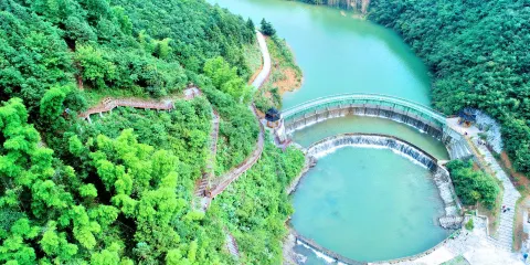 柃蜜小鎮·白崖山景區