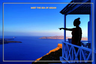 那是一眼深邃的蓝