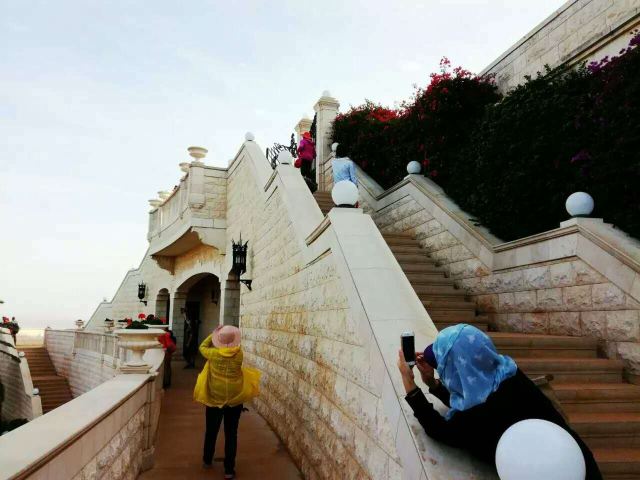 Neve Tzedek
