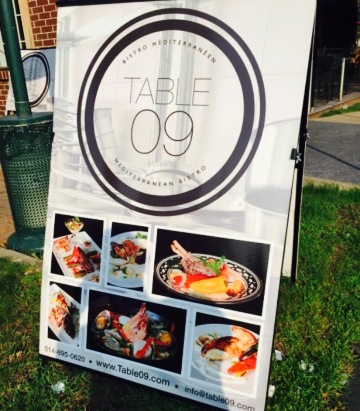 Table 09餐厅图片