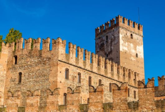 意大利布雷西亚城堡+卡皮托利诺神庙+贝加莫一日游【包车专线】【精品包车，私享空间，上门接送，轻松出行】