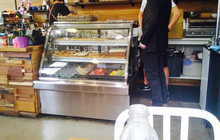 Two Dudes Kitchen餐厅图片