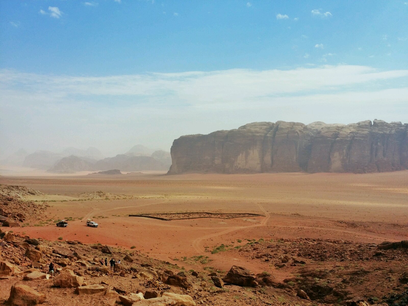 瓦迪拉姆玫瑰沙漠，马克达蒙火星救援外景地