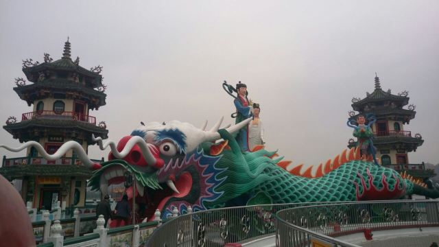 Lianchi (Lotus) Lake