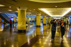The Mall-Mukim Gadong B-doris圈圈