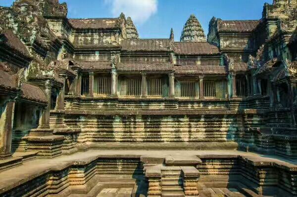 Mini Angkor Wat