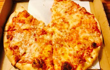 Hometown Pizza & Restaurant餐厅图片
